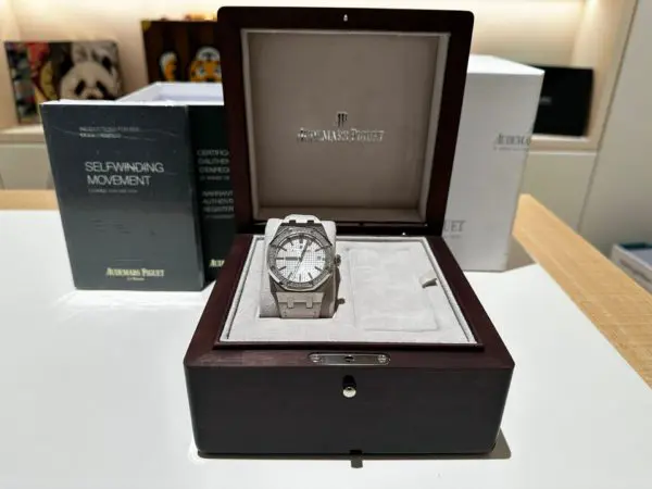 Audemars Piguet 37mm Royal Oak “Silver Dial” Gem-set Bezel Steel in box