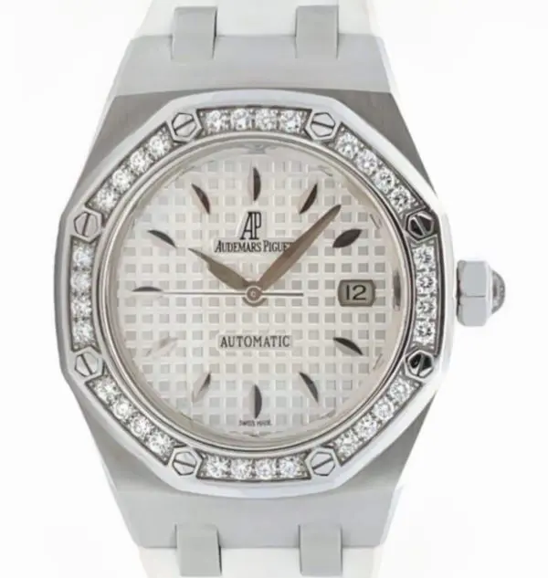 Audemars Piguet 33mm Ladies Royal Oak “Silver Dial” Diamond Bezel Steel front