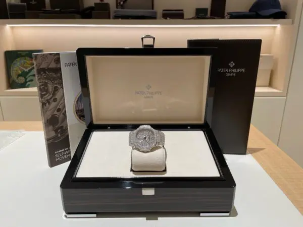 Patek Philippe 35.2mm Ladies Nautilus Full Paved Diamonds White Gold in box