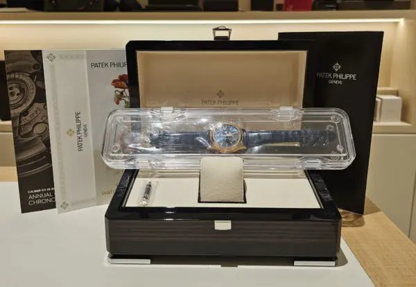 Patek Philippe 42mm “Sunburst Blue Dial” Flyback Chronograph Annual Calendar Rose Gold in box