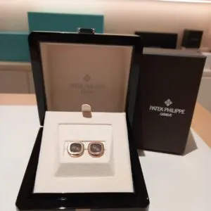 Patek Philippe Nautilus Cufflinks Sapphire Crystal And Brown Center Rose Gold in box