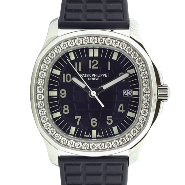 Patek Philippe 35.6mm Ladies Aquanaut “Black Dial” Steel front