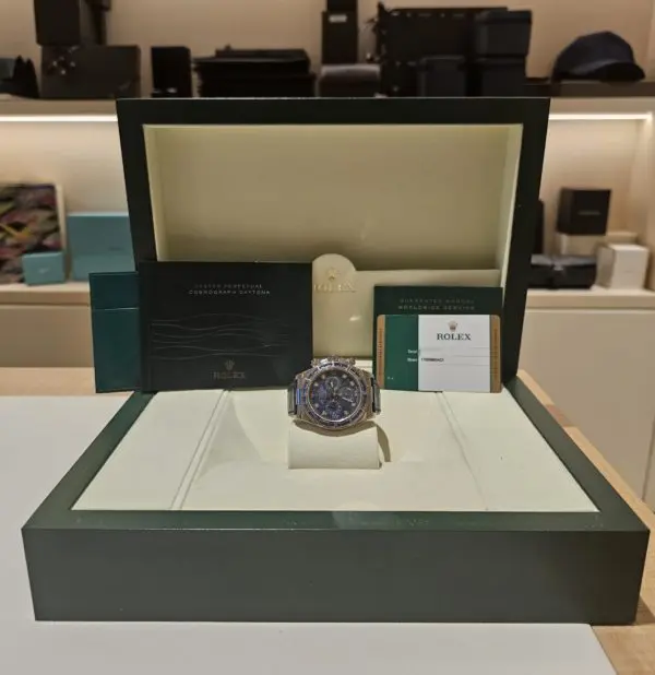 Rolex 40mm Daytona Sodalite Dial Blue Sapphire Bezel with 8pts Diamond Index White Gold in box